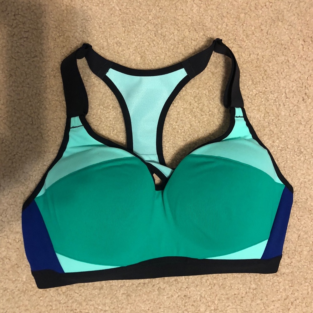 Victoria Secret VSX sports bra